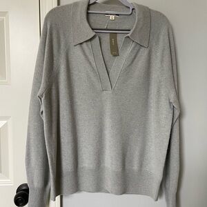100% Cashmere J. Crew V-Neck Sweater with Long Sleeves